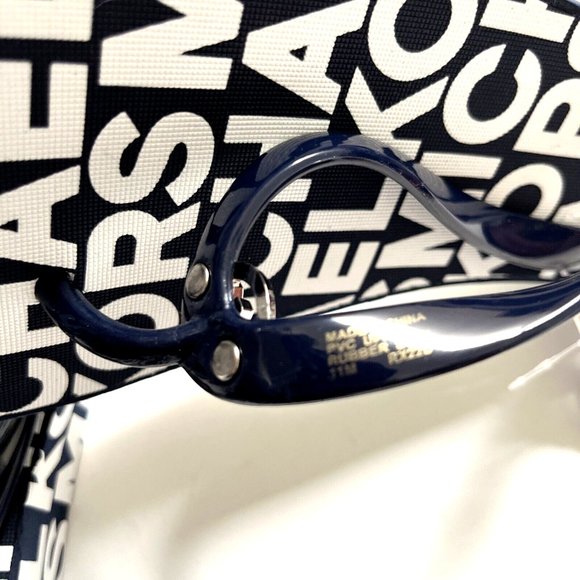 NWOB MICHAEL KORS Graphic Flip-Flop Wedge Sandals Slide On Thong Navy - Picture 9 of 9